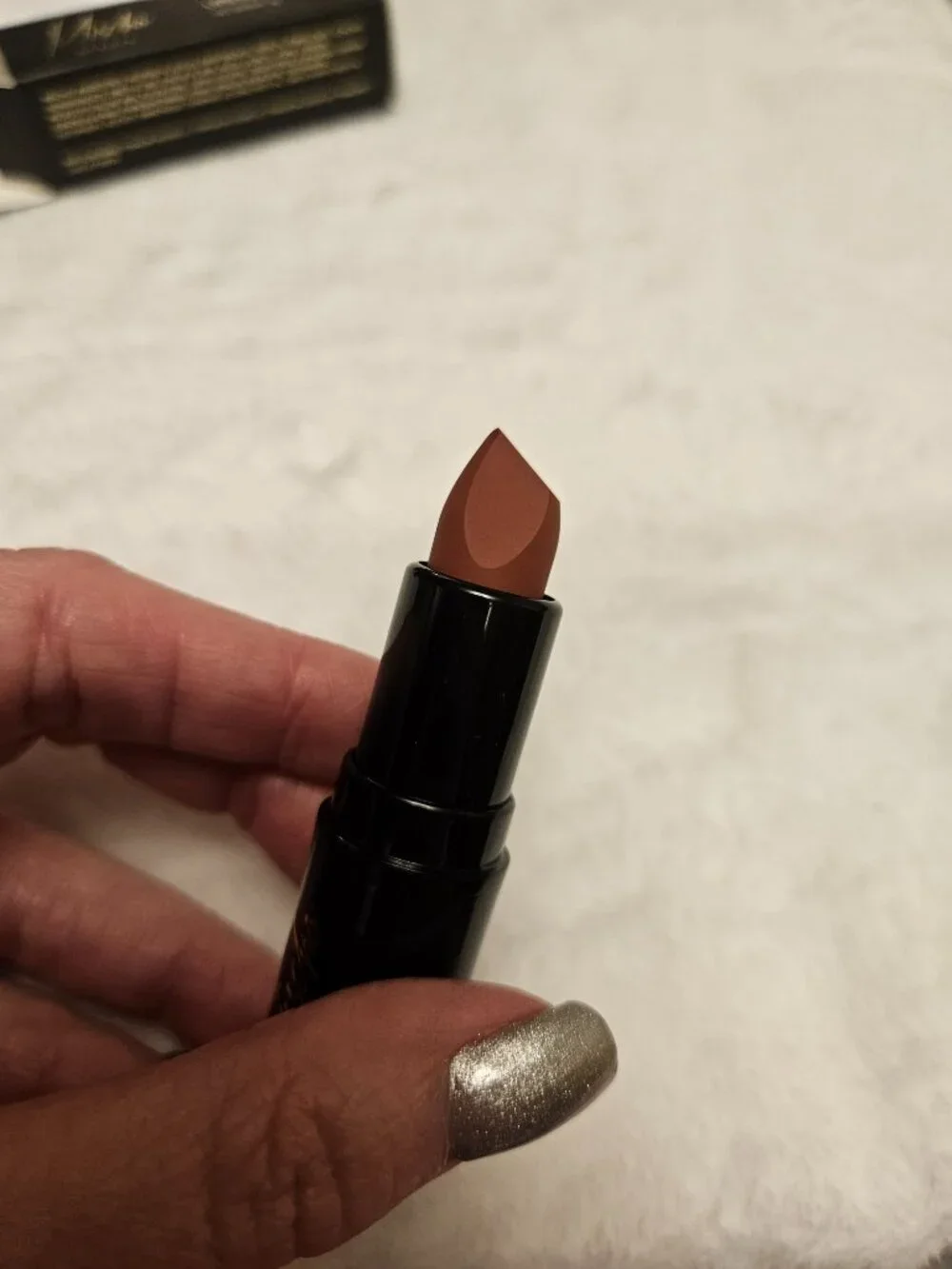 NWT NIB Mischo Beauty Lipstick in “Mischo”